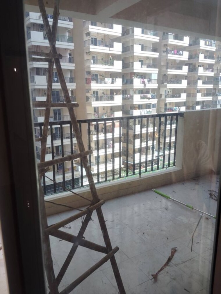 Balcony, gaur-city-2-14th-avenue 3 Bedroom 1175 Sq.Ft. Apartment In Sector 16c Greater Noida Greater Noida 10121522