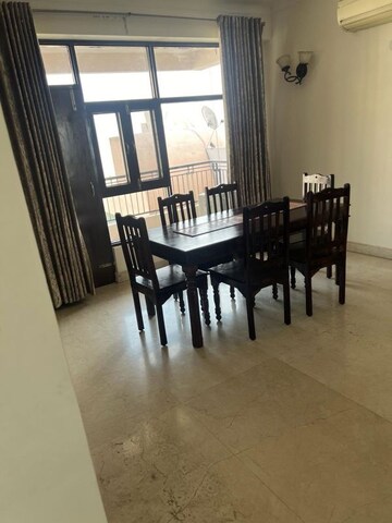 2 BHK Builder Floor For Rent in Sector 45
