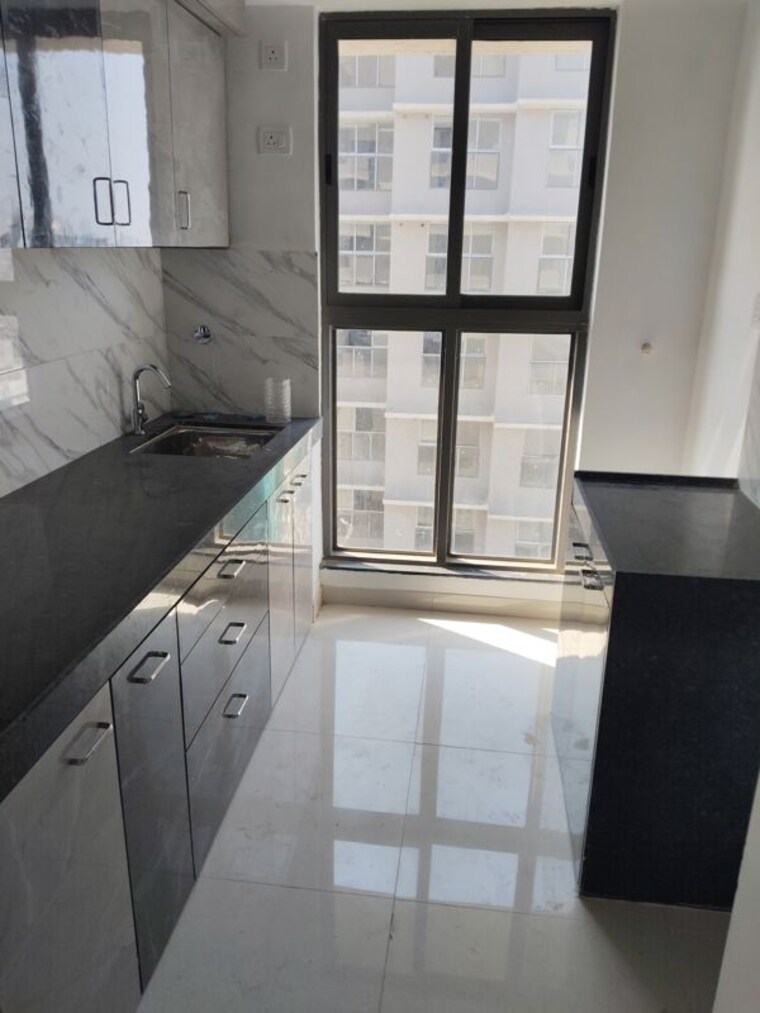 Kitchen, uk-iridium 1 Bedroom 410 Sq.Ft. Apartment In Kandivali East Mumbai 10121593
