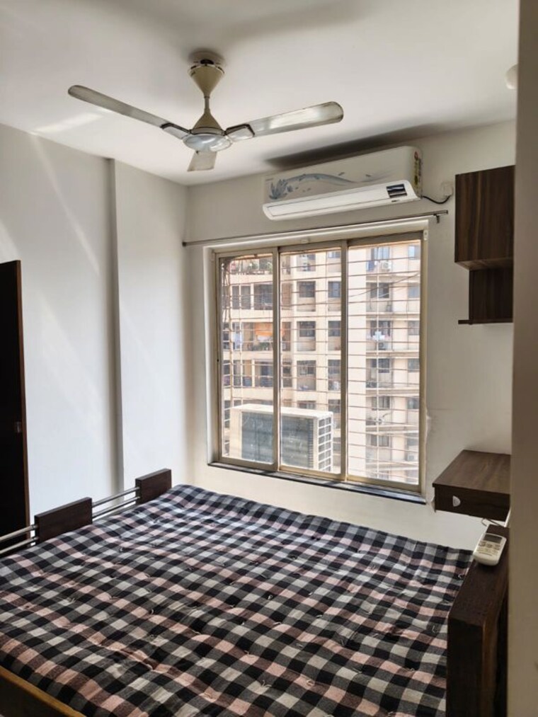 Bedroom, puranik-city 1 Bedroom 450 Sq.Ft. Apartment In Kasarvadavali Thane 10121606