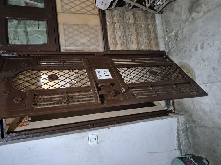 undefined, mayur vihar 2.5 Bedroom 800 Sq.Ft. Builder Floor In Mayur Vihar Delhi 10121607