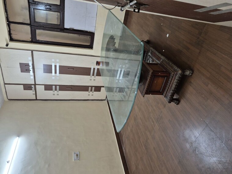 Kitchen, mayur vihar 2.5 Bedroom 800 Sq.Ft. Builder Floor In Mayur Vihar Delhi 10121607