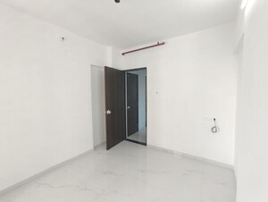 Room in 1 BHK Apartment at Reliable Unique Shine, Vikhroli East – for Rent