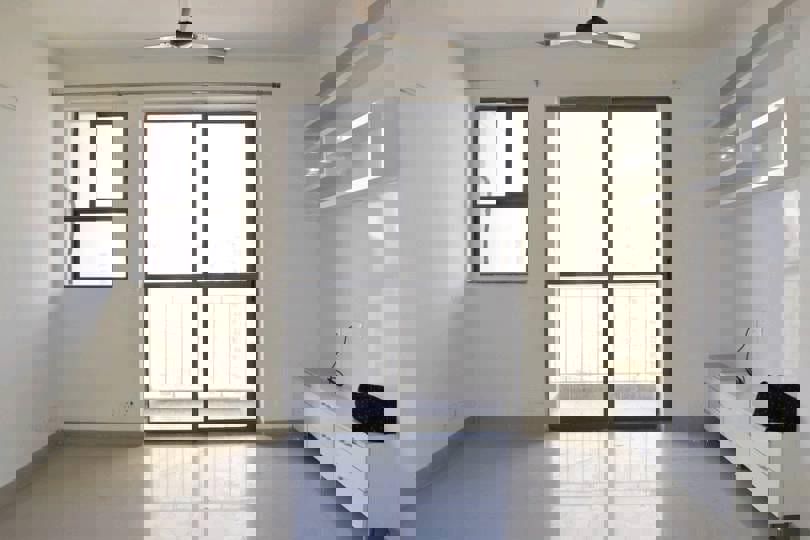 3.5 BHK + Servant Room 1545 Sq.Ft. Apartment in Unitech The Residences Gurgaon