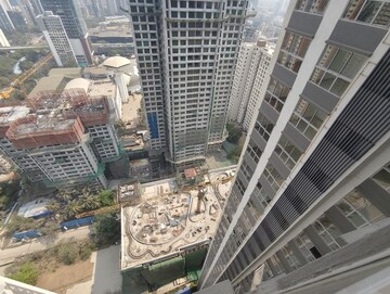 Balcony in 1.5 BHK Apartment at Horizon Atulya, Mulund West – for Rent