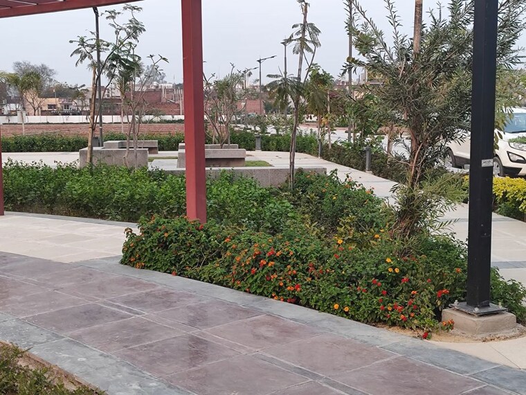 Garden, sushant golf city  1722 Sq.Ft. Plot In Sushant Golf City Lucknow 10121625