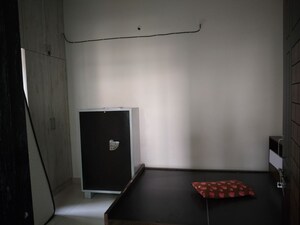 Furnished Amenities in 2 BHK Apartment at Kondapur – for Rent