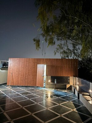 3 BHK Builder Floor – Exterior View View at Green Park Extension - for Rent