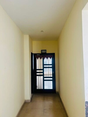 Room in 3 BHK Apartment at Ambala Highway – for Sale