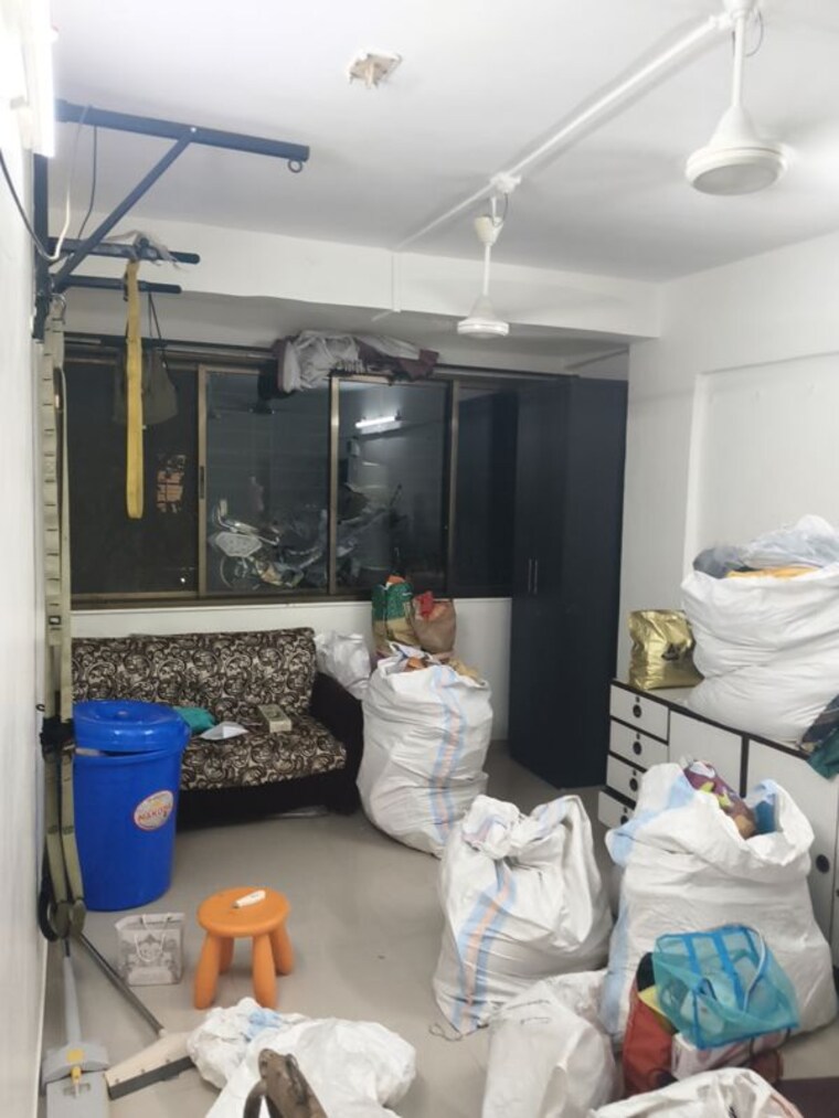 Living Room, vile parle east 1 Bedroom 500 Sq.Ft. Apartment In Vile Parle East Mumbai 10121663