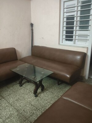 1 BHK Apartment For Rent in Vile Parle East