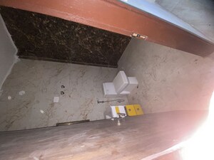 Furnished Amenities in 3 BHK Builder Floor at Sector 10 – for Rent