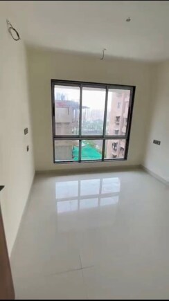 2 BHK Apartment For Rent in Vile Parle West