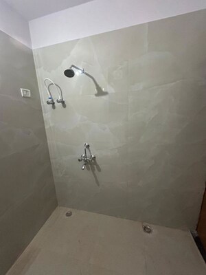 Bathroom in 3 BHK Builder Floor at Gomti Nagar – for Rent