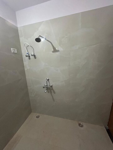 Bathroom in 3 BHK Builder Floor at Gomti Nagar – for Rent