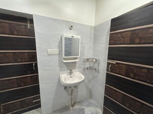 Bathroom in 3 BHK Builder Floor at Gomti Nagar – for Rent