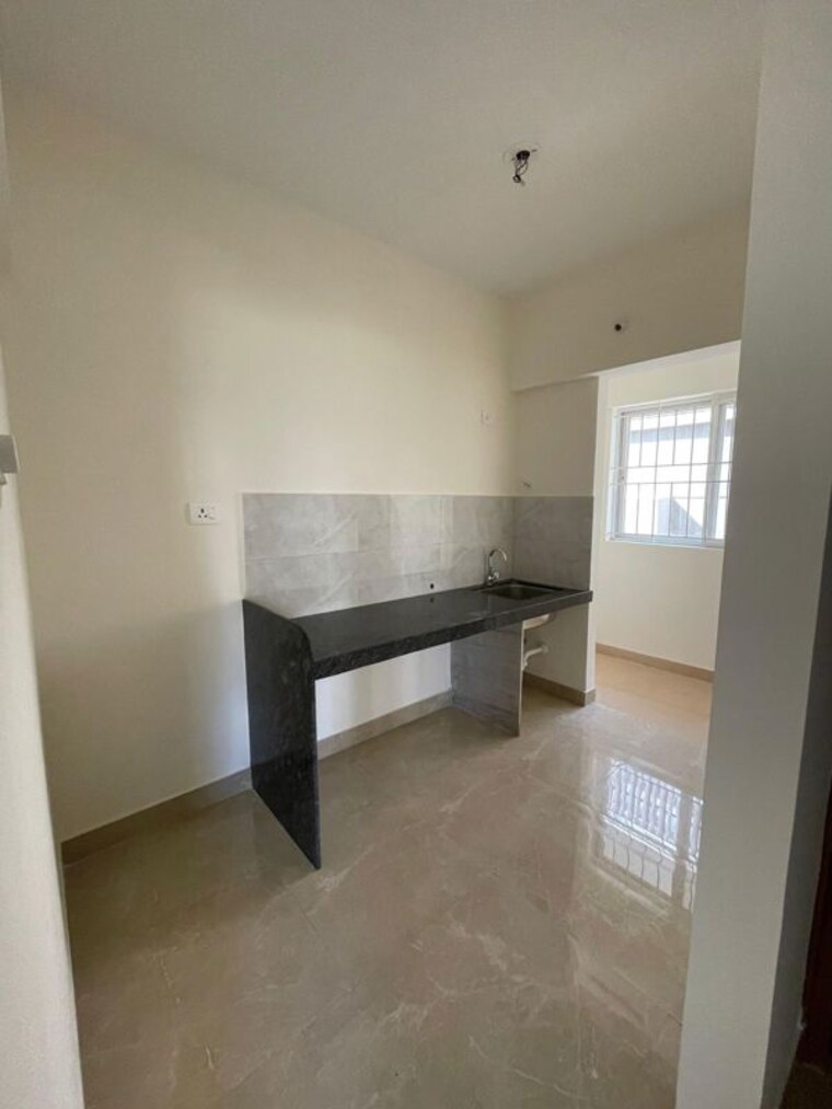 Kitchen, supreme-nestoria 1 Bedroom 500 Sq.Ft. Apartment In Baner Pune 10121691