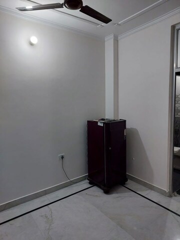 Furnished Amenities in 1 BHK Builder Floor at Gomti Nagar – for Rent