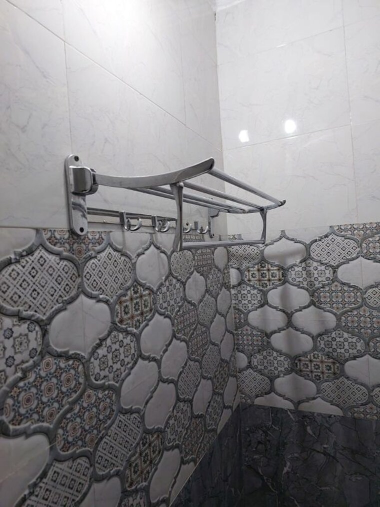 Bathroom, gomti nagar 1 Bedroom 1250 Sq.Ft. Builder Floor In Gomti Nagar Lucknow 10121698