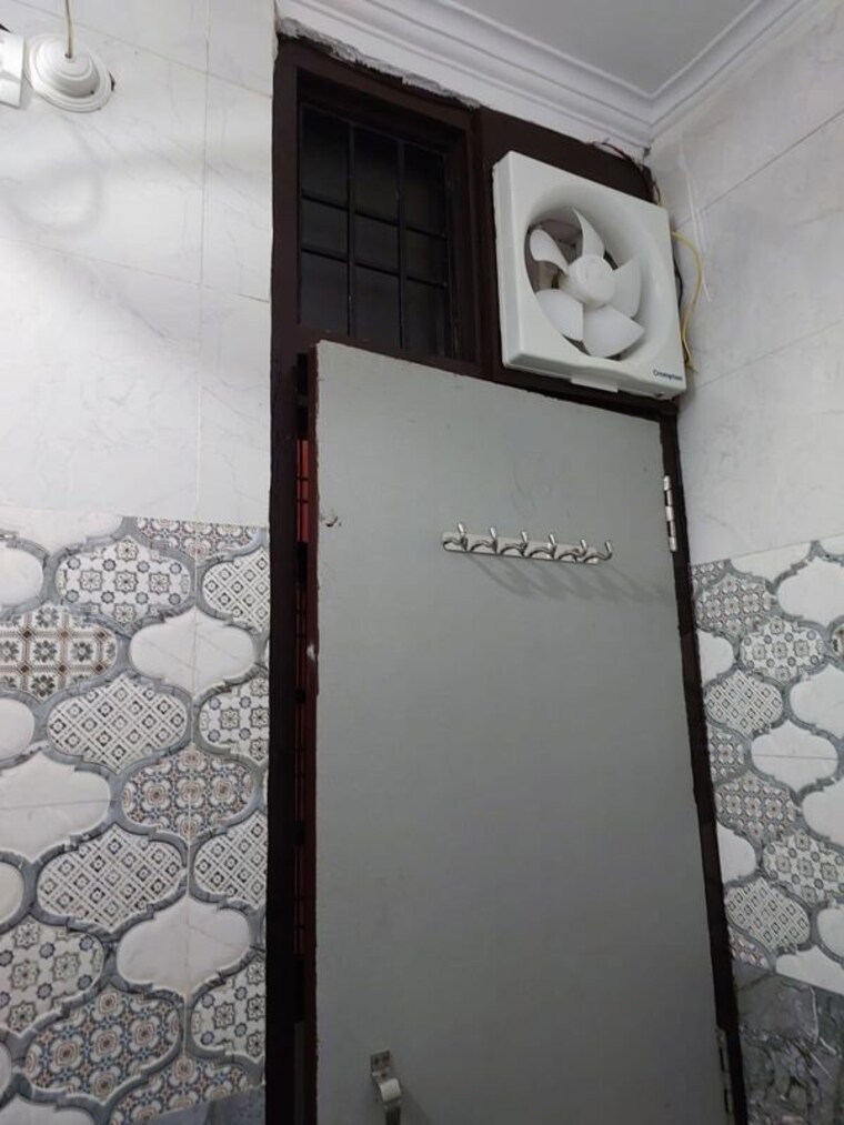 Room, gomti nagar 1 Bedroom 1250 Sq.Ft. Builder Floor In Gomti Nagar Lucknow 10121698