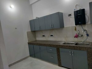 Kitchen in 1 BHK Builder Floor at Gomti Nagar – for Rent