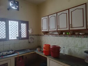 Kitchen in 3 BHK Builder Floor at Gomti Nagar – for Rent