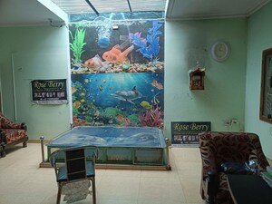 Bedroom in 3 BHK Builder Floor at Gomti Nagar – for Rent