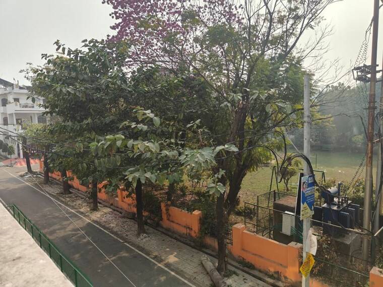 Exterior View, gomti nagar 3 Bedroom 2152 Sq.Ft. Builder Floor In Gomti Nagar Lucknow 10121705