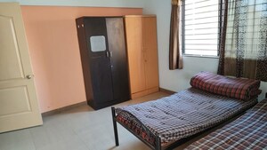 Bedroom in 2 BHK Apartment at Magarpatta City – for Rent