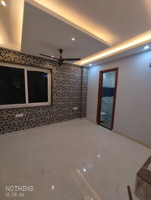 Room in 3 BHK Builder Floor at Sector 15i – for Rent