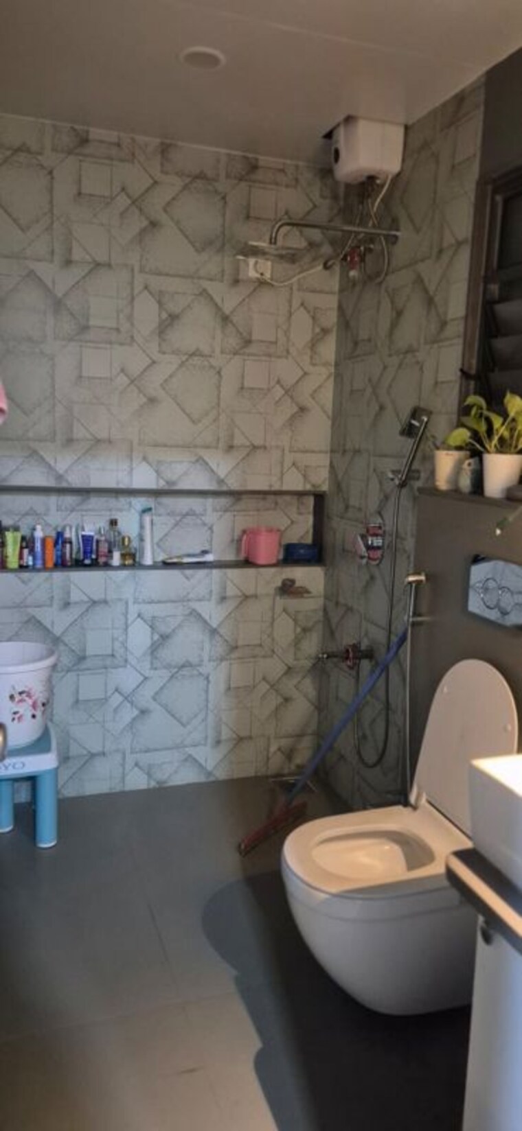 Bathroom, kalyani nagar 3.5 Bedroom 1675 Sq.Ft. Apartment In Kalyani Nagar Pune 10121735