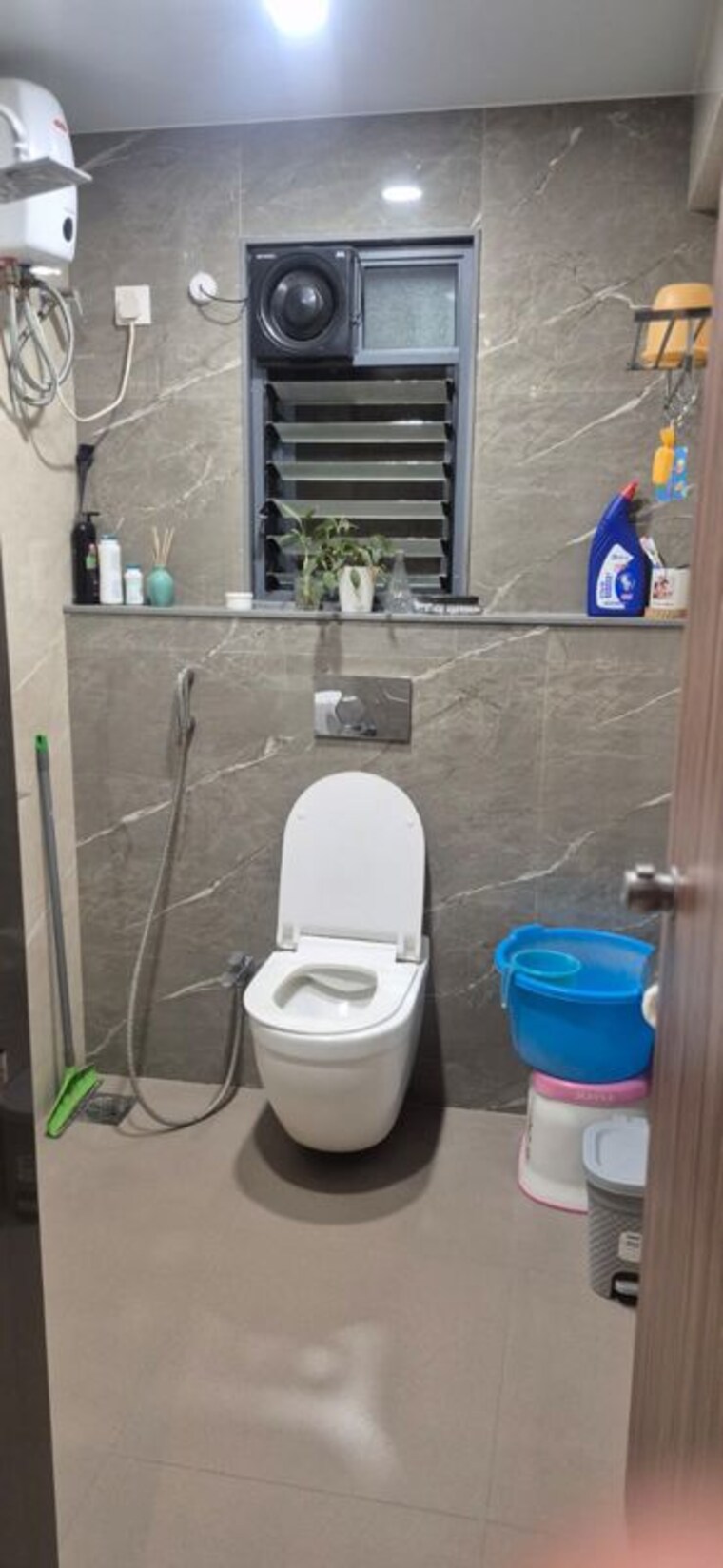 Bathroom, kalyani nagar 3.5 Bedroom 1675 Sq.Ft. Apartment In Kalyani Nagar Pune 10121735