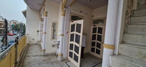 Building Lobby in 2.5 BHK Independent House at Sector 8 – for Rent