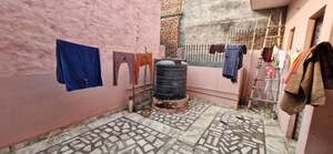 Living Room in 1 BHK Independent House at Sector 3 – for Rent