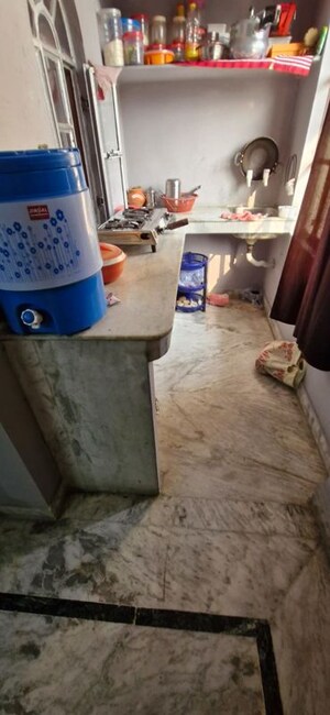 1 BHK Independent House For Rent in Sector 3