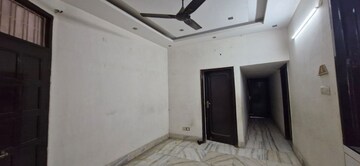 Room in 3.5 BHK Independent House at Sector 7 – for Rent