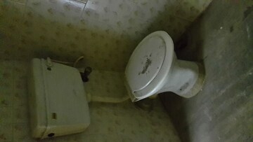 Bathroom in 1 BHK Independent House at Rt Nagar – for Rent