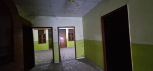 Room in  Office Space in IT/SEZ at Chawla Colony Ballabgarh – for Rent