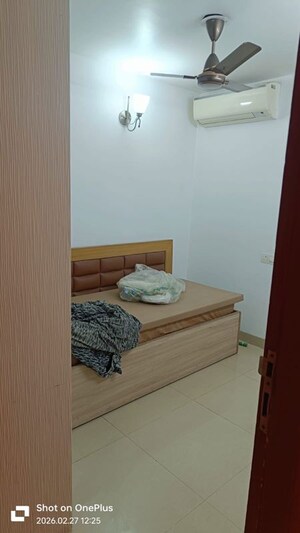 Bedroom in 2 BHK Apartment at Unitech Uniworld Gardens 2, Sector 47 – for Rent