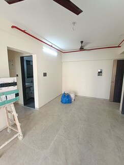 2 BHK Apartment For Rent in Goregaon West