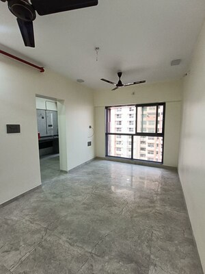 Room in 2 BHK Apartment at Goregaon West – for Rent