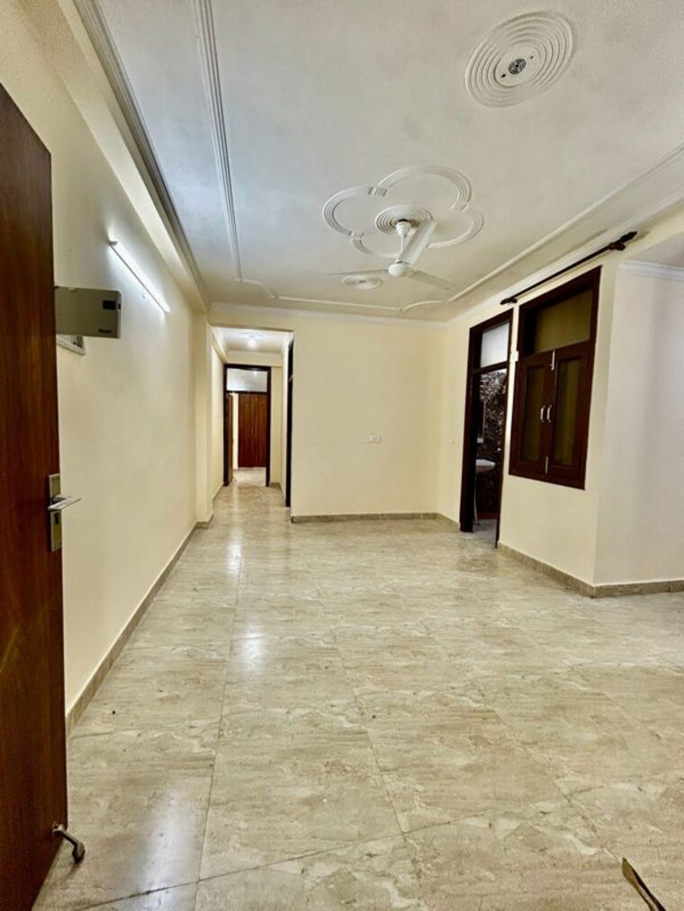 Room, chattarpur 2 Bedroom 85 Sq.Yd. Builder Floor In Chattarpur Delhi 10121804