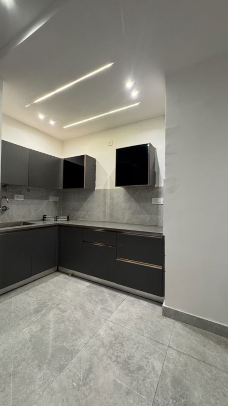 Kitchen, palm-residency-chhatarpur 2 Bedroom 820 Sq.Ft. Apartment In Chattarpur Delhi 10121799