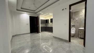 Room in 2 BHK Apartment at Palm Residency Chhatarpur, Chattarpur – for Rent