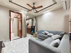 1 BHK Builder Floor For Rent in Saket