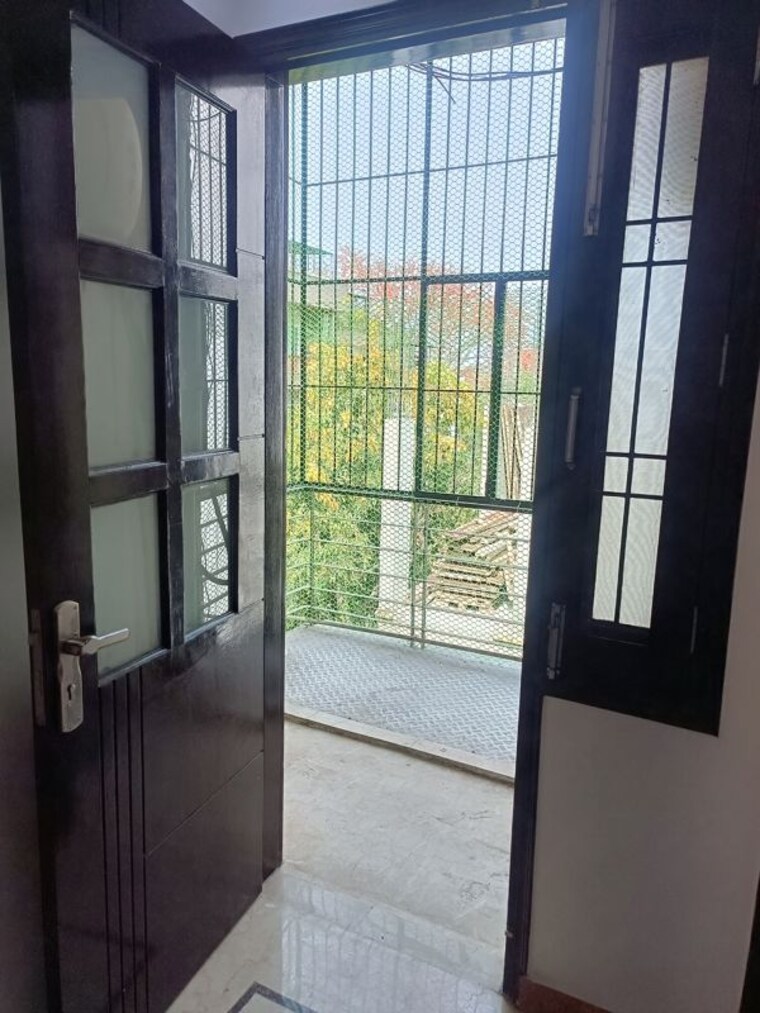 undefined, chittaranjan park 3 Bedroom 1400 Sq.Ft. Builder Floor In Chittaranjan Park Delhi 10121819