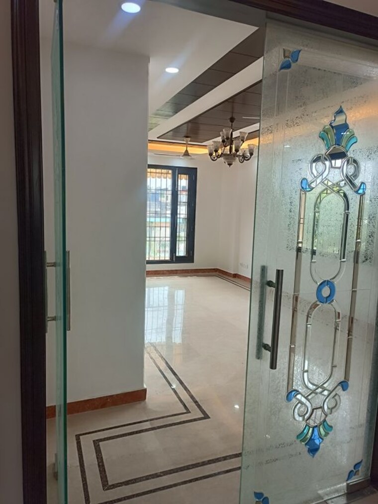 undefined, chittaranjan park 3 Bedroom 1400 Sq.Ft. Builder Floor In Chittaranjan Park Delhi 10121819