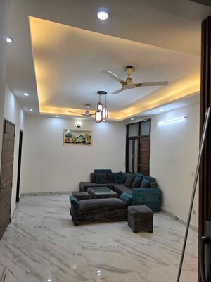 1 BHK Builder Floor For Rent in Saket