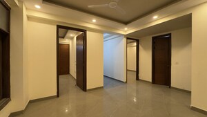 Room in 3 BHK Apartment at Palm Residency Chhatarpur, Chattarpur – for Rent