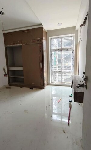 Bathroom in 3 BHK Apartment at Prestige Beverly Hills, Kokapet – for Sale